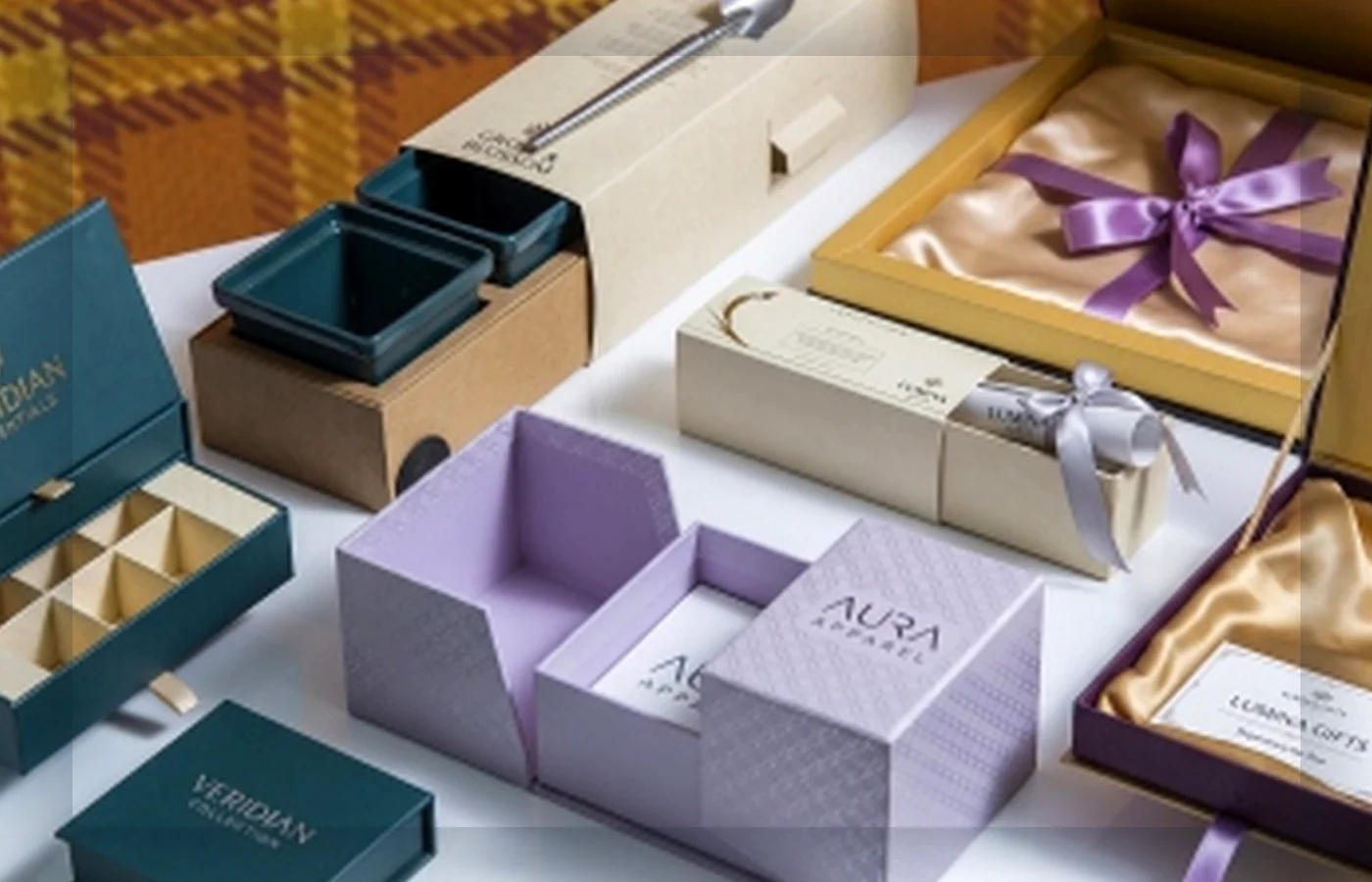 Luxury gift boxes